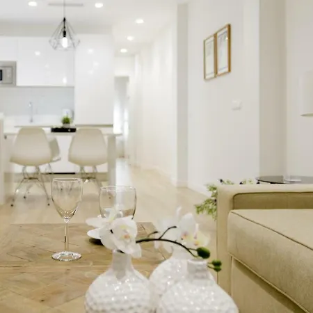 Lujosa Vivienda En Plena Juderia Cordoba