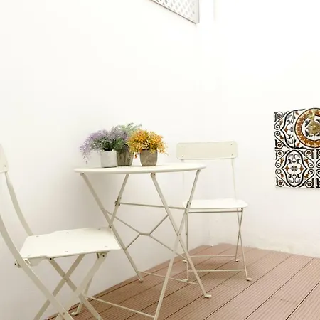 Lujosa Vivienda En Plena Juderia *