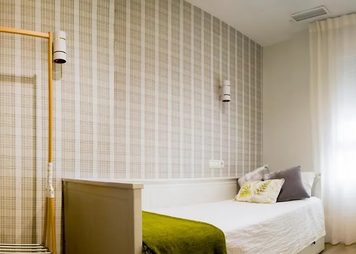 Lujosa Vivienda En Plena Juderia *